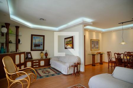 Sala de apartamento à venda com 3 quartos, 210m² em Icaraí, Niterói