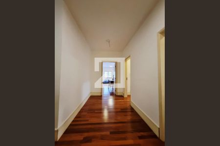 Corredor de casa para alugar com 3 quartos, 812m² em Jardim Guedala, São Paulo