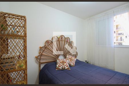 Quarto 1 de apartamento à venda com 2 quartos, 50m² em Vila Praia, São Paulo