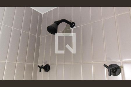 Banheiro de kitnet/studio à venda com 1 quarto, 32m² em Icaraí, Niterói