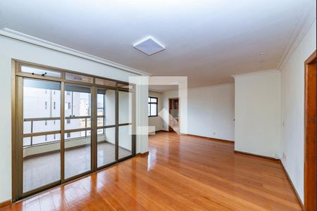 Sala de apartamento à venda com 4 quartos, 148m² em Coração Eucarístico, Belo Horizonte