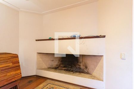 Sala de casa de condomínio para alugar com 7 quartos, 564m² em Vila Appia Antica, Carapicuíba