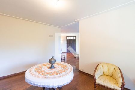 Sala de casa de condomínio para alugar com 7 quartos, 564m² em Vila Appia Antica, Carapicuíba
