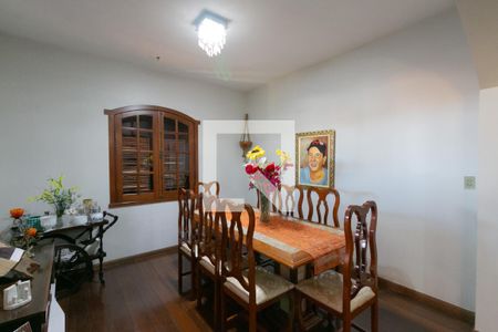 Sala de Jantar de casa à venda com 4 quartos, 420m² em Goiânia, Belo Horizonte