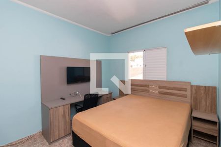 Quarto 2 de casa para alugar com 3 quartos, 180m² em Horto Florestal, São Paulo