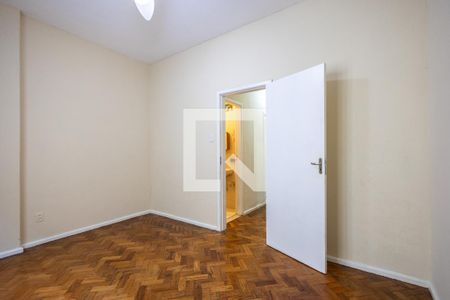 Quarto 1 de apartamento para alugar com 2 quartos, 72m² em Grajaú, Rio de Janeiro