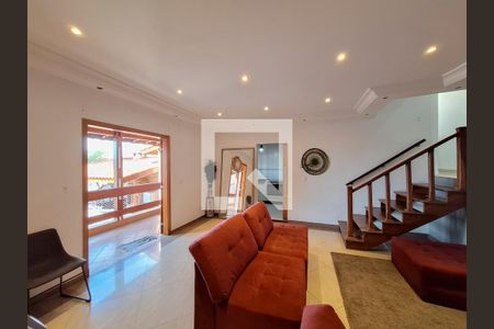 Sala de casa para alugar com 3 quartos, 295m² em Vila Santa Maria, São Paulo