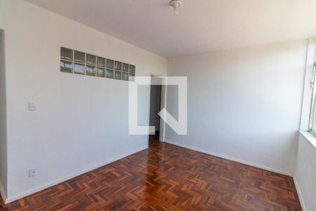Sala de apartamento para alugar com 2 quartos, 59m² em Jardim Sulacap, Rio de Janeiro