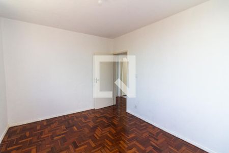 Quarto 1 de apartamento para alugar com 2 quartos, 59m² em Jardim Sulacap, Rio de Janeiro