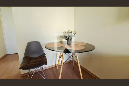 Sala de apartamento para alugar com 2 quartos, 59m² em Vila Nambi, Jundiaí