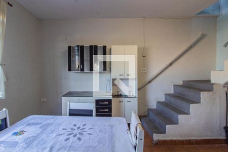 Sala/Cozinha de casa à venda com 2 quartos, 100m² em Vila Nhocuné, São Paulo