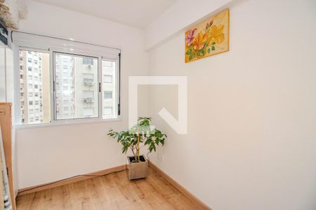 Quarto de apartamento para alugar com 2 quartos, 69m² em Vila Ipiranga, Porto Alegre