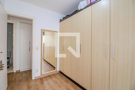 Quarto de apartamento para alugar com 2 quartos, 69m² em Vila Ipiranga, Porto Alegre