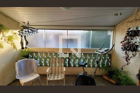 Sacada Quarto 1 de casa à venda com 2 quartos, 122m² em Vila Cidadania, Jundiaí