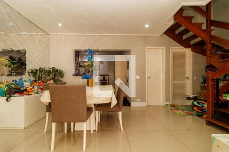 Sala de casa de condomínio à venda com 3 quartos, 130m² em Jardim Leonor Mendes de Barros, São Paulo