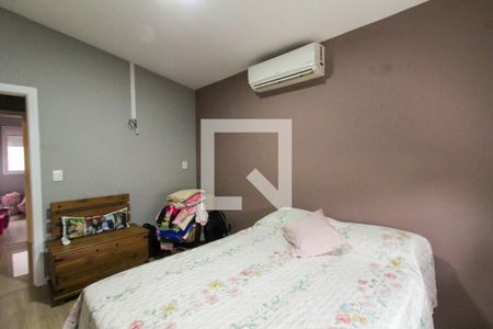 Quarto 1 de casa de condomínio à venda com 2 quartos, 72m² em Harmonia, Canoas