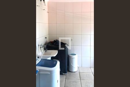 Casa à venda com 2 quartos, 125m² em Jardim Marek, Santo André