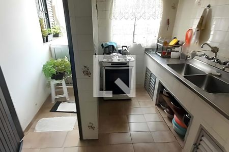 Casa à venda com 2 quartos, 210m² em Vila Claudio, Santo André