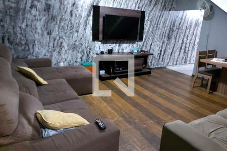 Casa à venda com 2 quartos, 179m² em Vila Claudio, Santo André