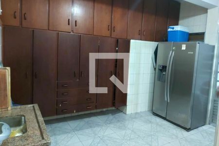 Casa à venda com 2 quartos, 179m² em Vila Claudio, Santo André
