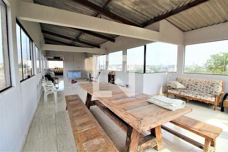 Casa à venda com 3 quartos, 164m² em Vila Guarará, Santo André