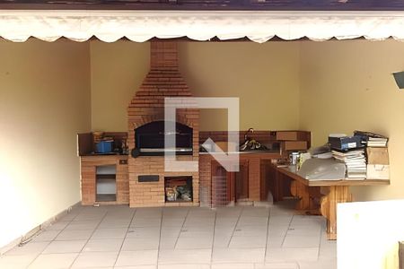 Casa à venda com 3 quartos, 240m² em Jardim Bela Vista, Santo André