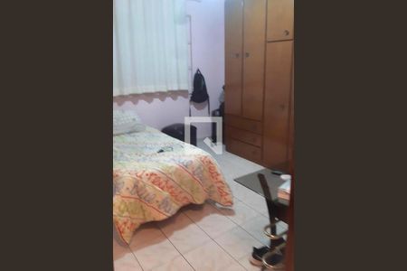 Casa à venda com 3 quartos, 252m² em Jardim Silvana, Santo André