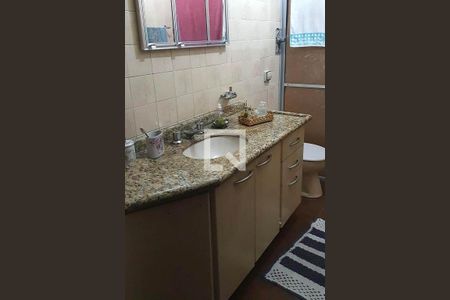 Casa à venda com 3 quartos, 252m² em Jardim Silvana, Santo André