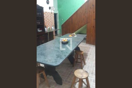 Casa à venda com 3 quartos, 252m² em Jardim Silvana, Santo André