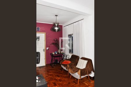 Sala de casa à venda com 3 quartos, 199m² em Vila Guedes, São Paulo