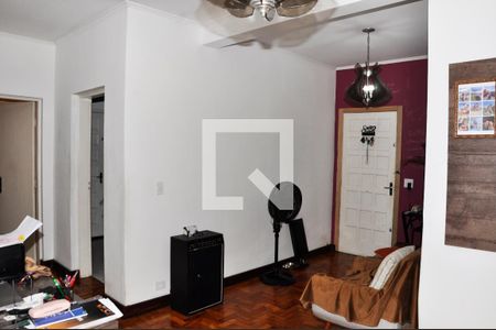 Sala de casa à venda com 3 quartos, 199m² em Vila Guedes, São Paulo