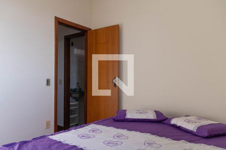 Suíte de apartamento à venda com 2 quartos, 58m² em Alto Caiçaras, Belo Horizonte