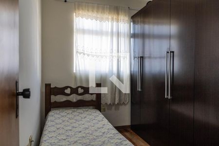 Quarto de apartamento à venda com 2 quartos, 58m² em Alto Caiçaras, Belo Horizonte