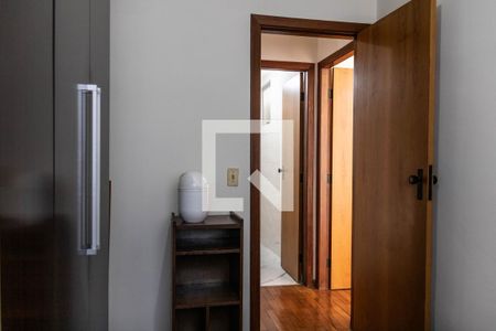 Quarto de apartamento à venda com 2 quartos, 58m² em Alto Caiçaras, Belo Horizonte