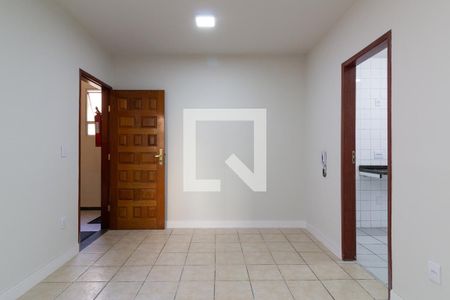 Apartamento à venda com 3 quartos, 77m² em Santa Efigênia, Belo Horizonte