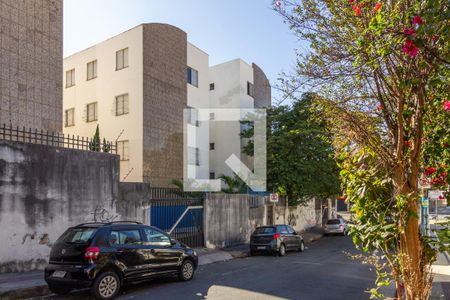 Apartamento à venda com 3 quartos, 77m² em Santa Efigênia, Belo Horizonte