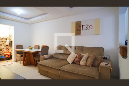 Sala de casa de condomínio para alugar com 2 quartos, 71m² em Ingleses Norte, Florianópolis