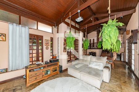 Sala 1 de casa à venda com 4 quartos, 2000m² em Minas Brasil, Belo Horizonte