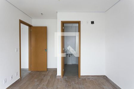 Suíte 1 de apartamento para alugar com 2 quartos, 135m² em Cidade Mãe do Céu, São Paulo