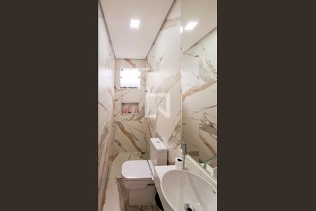 Lavabo de casa à venda com 3 quartos, 140m² em Santa Tereza, Belo Horizonte