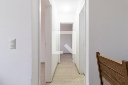 Corredor de apartamento para alugar com 2 quartos, 50m² em Cidade Industrial de Curitiba, Curitiba