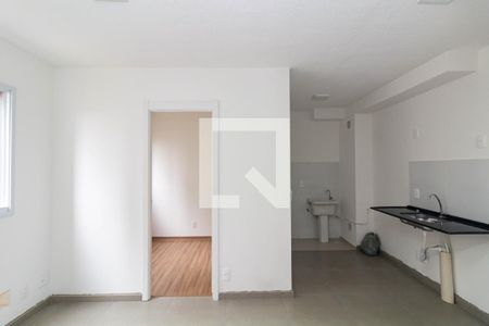 Sala/Cozinha de apartamento à venda com 2 quartos, 34m² em Guaianases, São Paulo