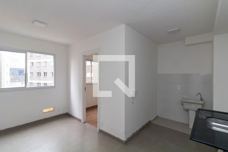 Sala/Cozinha de apartamento à venda com 2 quartos, 34m² em Guaianases, São Paulo