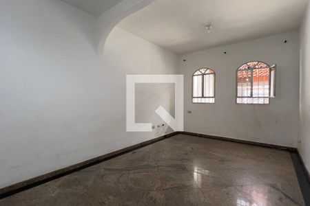 Sala de casa à venda com 3 quartos, 172m² em Jardim Santa Mena, Guarulhos