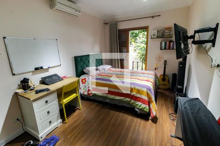 Quarto 1 de casa de condomínio à venda com 3 quartos, 180m² em Jardim Ampliacao, São Paulo