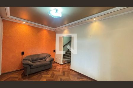 Sala de casa à venda com 2 quartos, 127m² em Vila Vitória, Santo André