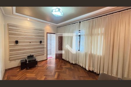 Sala de casa à venda com 2 quartos, 127m² em Vila Vitória, Santo André