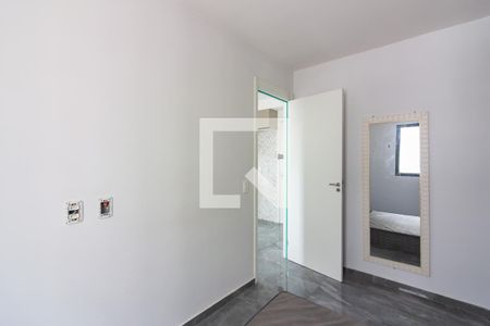 Quarto 1 de apartamento à venda com 2 quartos, 37m² em Bonfim, Osasco