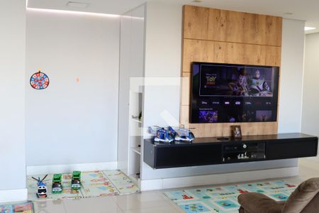 Sala de apartamento à venda com 3 quartos, 119m² em Jardim Tupanci, Barueri