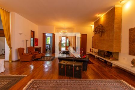 Sala de casa para alugar com 3 quartos, 700m² em Jardim Ipes, Cotia